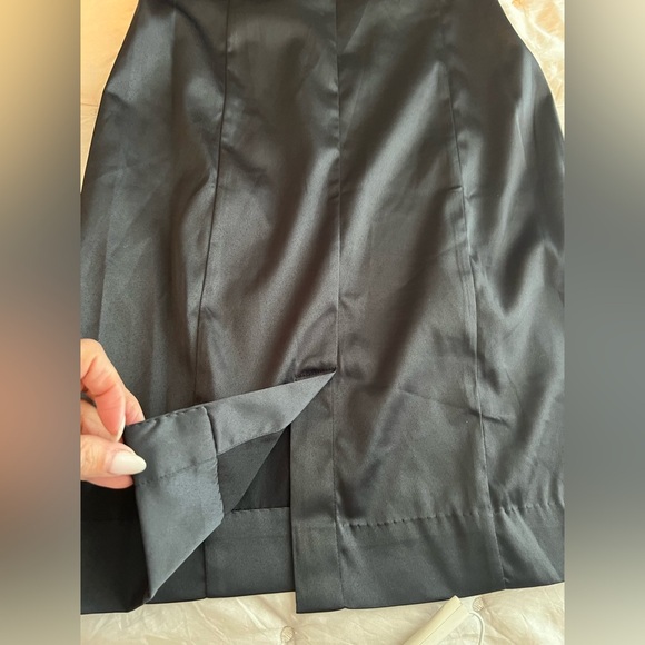 FIORUCCI Satin sleeveless Mini Dress with embellished bow ruffles & logo belt - Picture 8 of 15